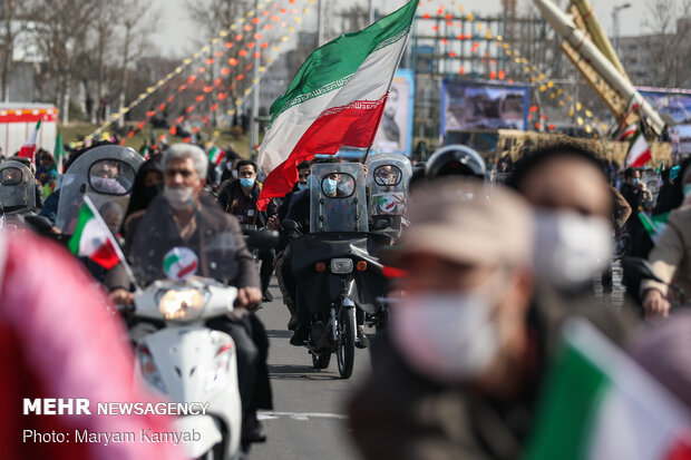 جشن سالروز پیروزی انقلاب اسلامی در میدان آزادی