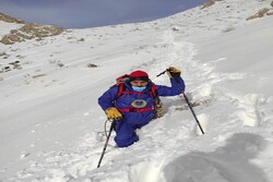 نجات ۴ کوهنورد در ارتفاعات برفی پرآو کرمانشاه