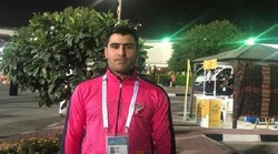 لاعب ايراني یحطم رقما قیاسیا في المسابقات الدولية للمكفوفين في دبي