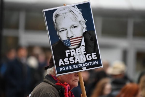 Ecuador revokes Julian Assange’s citizenship