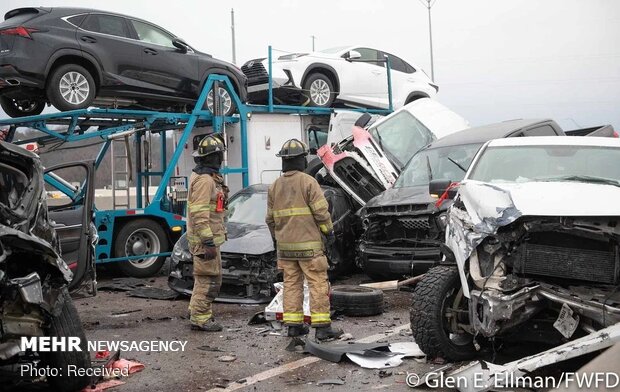 تصادف زنجیره‌ای و مرگبار  بیش از ۱۳۰ خودرو در تگزاس