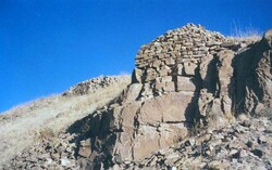 قەڵای حەسەن ئاوا و مێژووی دەسەڵاتی ئەردەڵانەکان لە سنە