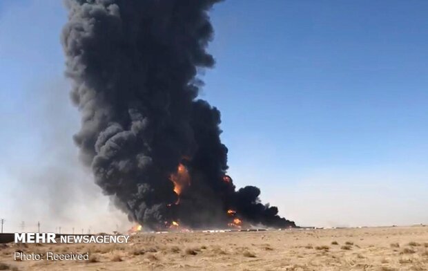 Fuel tanker blast at Afghan-Iran border causes massive fire