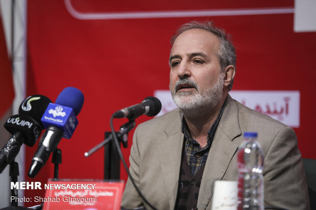 حضور محمدرضا کریمی صارمی معاون تولید کانون پرورش فکری در نشست خبری  ششمین جشنواره اسباب بازی