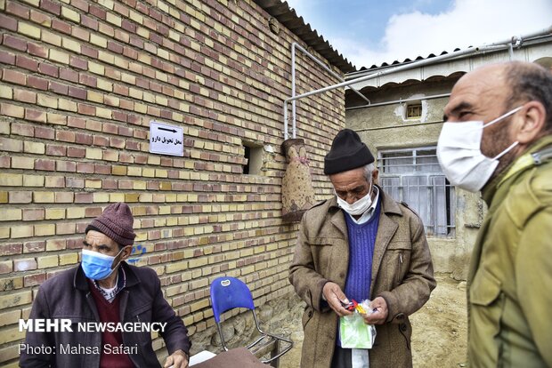 کاروان سلامت هلال احمر در روستاهای مرزی گلستان