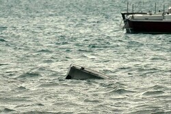 غرق شدن کشتی مسافربری در کنگو/ ۶۰ نفر کشته و صدها تَن ناپدید شدند