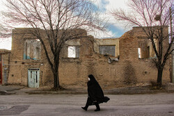 ساماندهی ۸۰۰ خانه شهرک نیایش در تهران