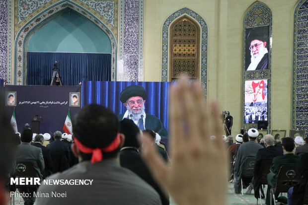 Leader's meeting with people of Tabriz on 43rd uprising anniv
