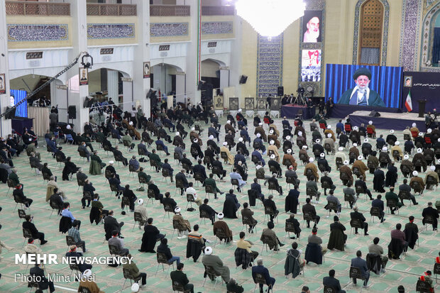 Leader's meeting with people of Tabriz on 43rd uprising anniv
