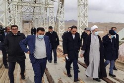İran heyeti Nahçıvan'da iki ülke arasındaki demiryolu hattını inceledi