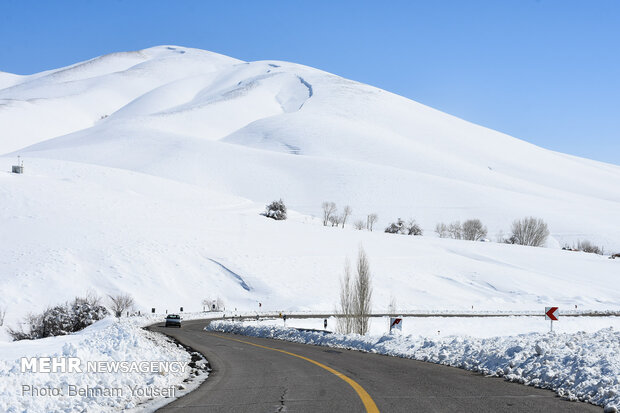 Heavy snow blankets Sarband's nature
