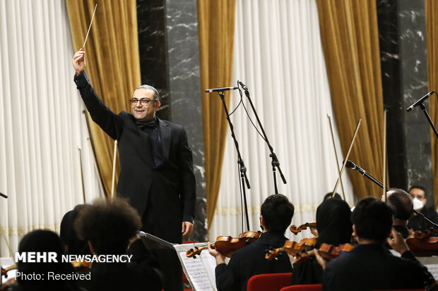 Tehran hosts 5th day of 36th Fajr Music Festival
