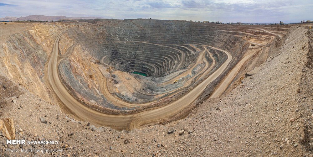 آمار صدور پروانه اکتشاف معدن در یزد ۳۸ درصد افزایش یافت
