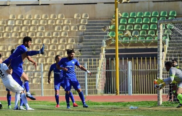  فوتبال آمل از بام دماوند افتاد/خواب متولیان ورزش مازندران