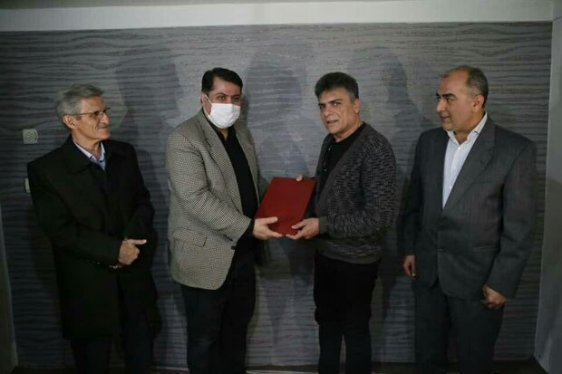 وەحید موعتەسەمی پێشەنگی بواری مۆسیقای کوردی ڕێزی لێ گیرا