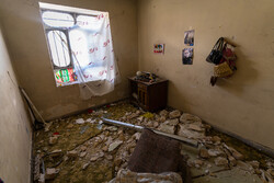 ۱۸۰۰ خانه در  زلزله سی سخت تخریب شد