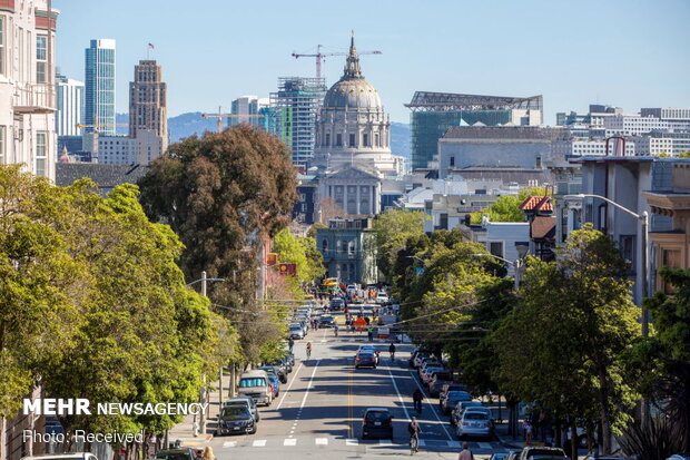 جابجایی خانه 139 ساله با استفاده از تریلی