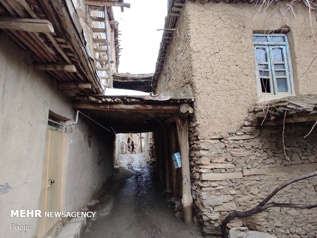 معماری و طبیعت زمستانی روستاهای اطراف سنندج