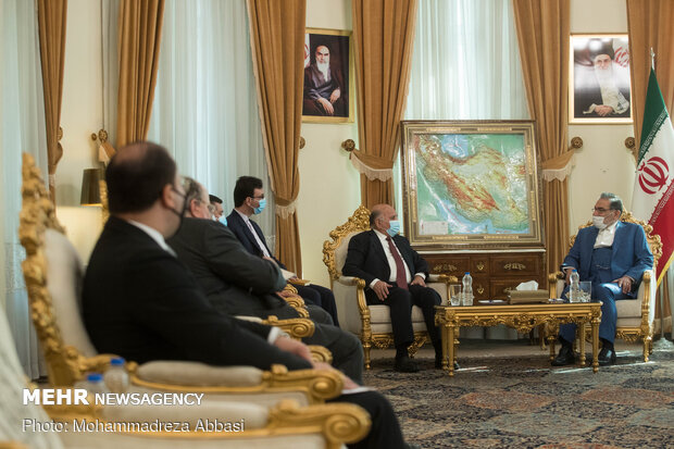 دیدار آقای "فواد حسین، وزیر خارجه عراق" با دبیر شورای عالی امنیت ملی