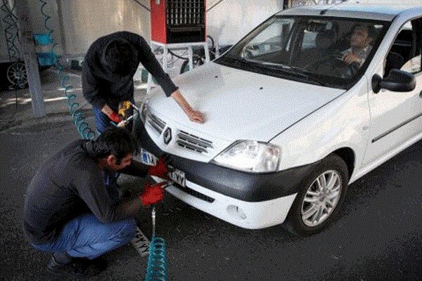 دستگاه تولید پلاک خودرو در استان بوشهر راه‌اندازی شد