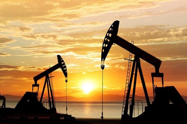 Hazar Denizi'nde yeni petrol rezervi bulduk