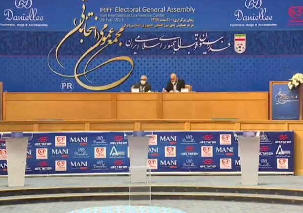انتخابات فدراسیون فوتبال در دور دوم/ عزیزی خادم رئیس شد