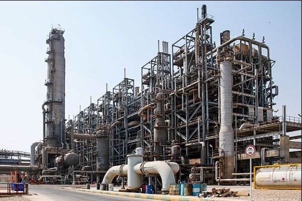 Iranian knowledge-based firms to localize CCR catalyst