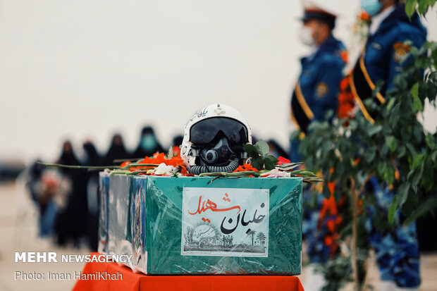 مراسم استقبال از پیکر شهید بیرجند بیک محمدی