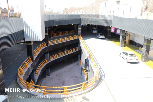 بهره برداری از پایانه و پارکینگ زیر سطحی در مشهد