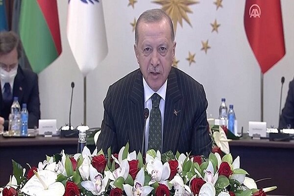 Turkish president urges US to lift sanctions against Iran