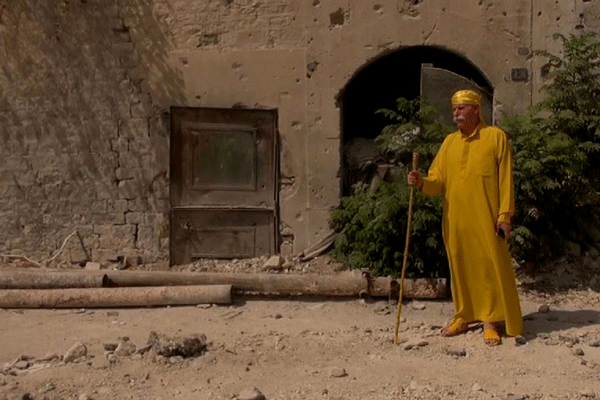 رازهای عاشقانه پیرمرد زردپوش در «حلب»/ این مرد چرا حرف نمی‌زند؟