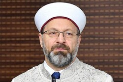 Erbaş, Kovid-19 testinin pozitif çıktığını açıkladı