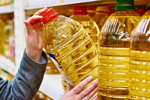 توزیع ۱۱۰ تن روغن  در شهرستان رزن