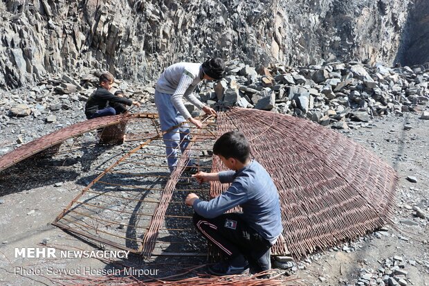 Twig weaving in Razavi Khorasan 