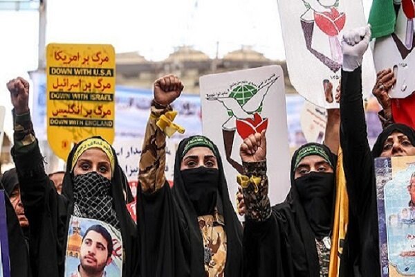 المرأة الإيرانيّة اليوم نتاج الثورة الإسلاميّة وفكر الإمام الخميني