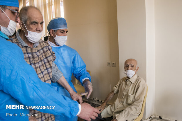 Vaccination for the elderly in Tabriz