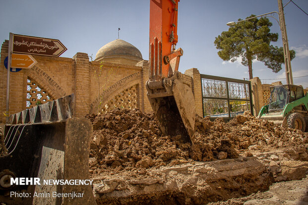 بازگشت به عقب برای تخریب بافت تاریخی شیراز
