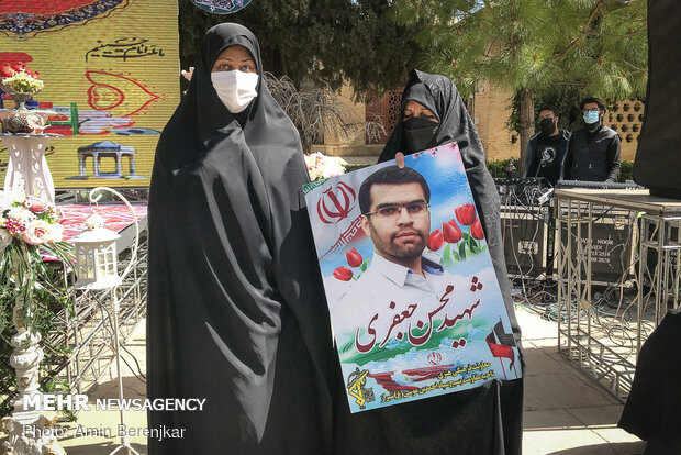 رزمایش کمک مومنانه در حافظیه شیراز