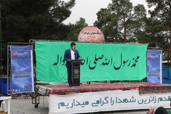 تہران میں بہشت زہرا (س) میں نئے سال کے آغازکا منظر