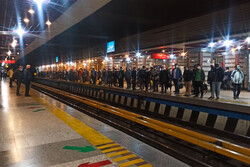 روزانه حداقل ۲ میلیون مسافر به مترو افزوده می‌شود