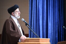 مبارزه با فساد در ذات انقلاب اسلامی نهفته است/ سیاست رانتی ارزی منجر به تولید پرونده قضایی می‌شود