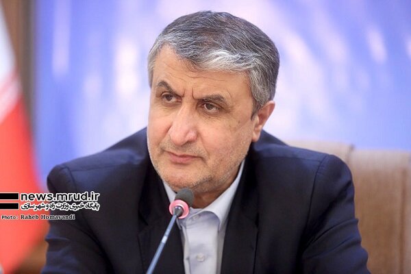 وزير الطرق يعلن عن مباحثاته في يريفان حول التعاون السككي بين ايران وارمينيا