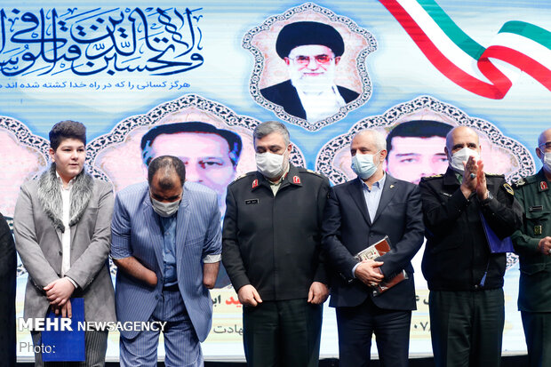 آیین نکوداشت 1500 شهید نیروی انتظامی تهران بزرگ