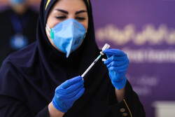 بررسی واکسیناسیون زنان باردار و نوجوانان با واکسن ایرانی