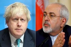 ظريف يرد على رئيس الوزراء البريطاني بشأن ترسانة بريطانيا النووي