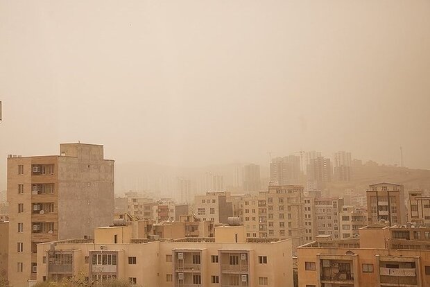 تداوم  وضعیت ناسالم هوای اراک برای سومین روز متوالی تداوم  وضعیت ناسالم هوای اراک برای سومین روز متوالی