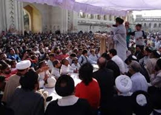 قرآن کریم کی توہین کرنے پر وسیم رضوی ملعون کے خلاف دستخطی مہم جاری