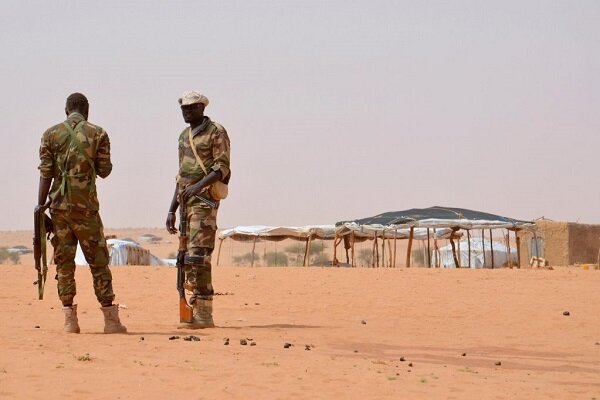 Nijer'de darbecilerden 'dışarıdan' askeri müdahaleye karşı uyarı yapıldı