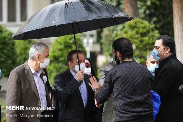 Rainy cabinet session on last Wednesday of year