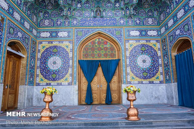 غبار روبی مسجد مقدس جمکران در آستانه نیمه شعبان
